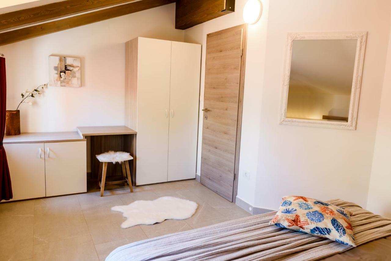 Fonda Apartments コペル エクステリア 写真