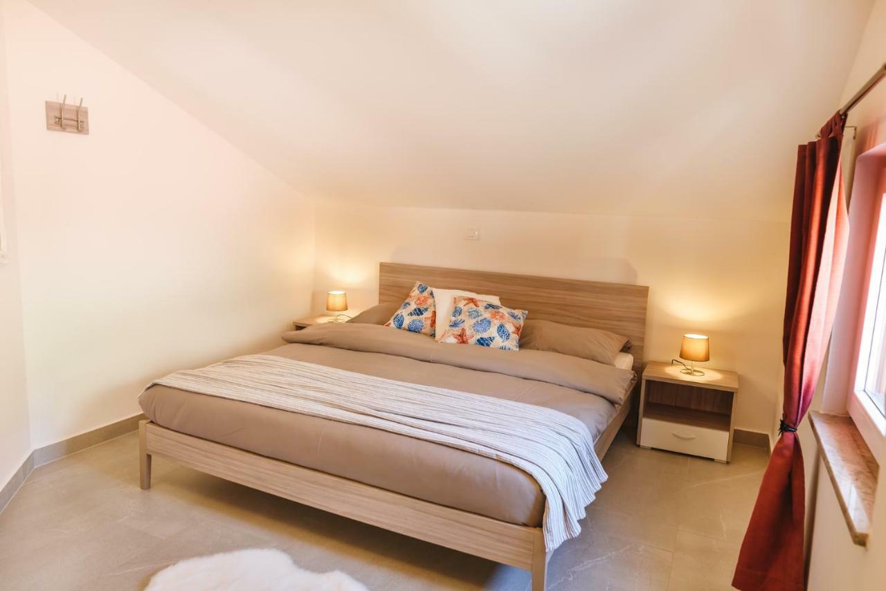 Fonda Apartments コペル エクステリア 写真
